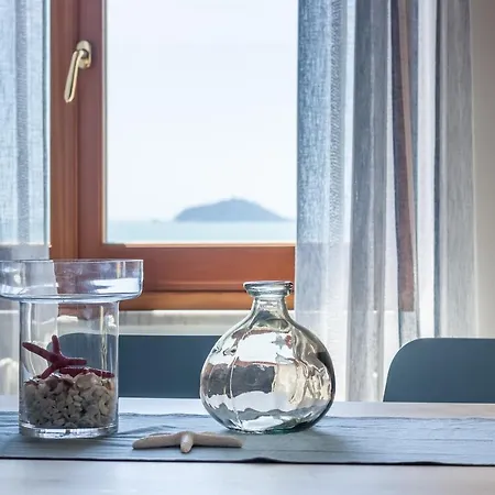 شقة Stella Di Mare - Mytouristhome فياشيرينو