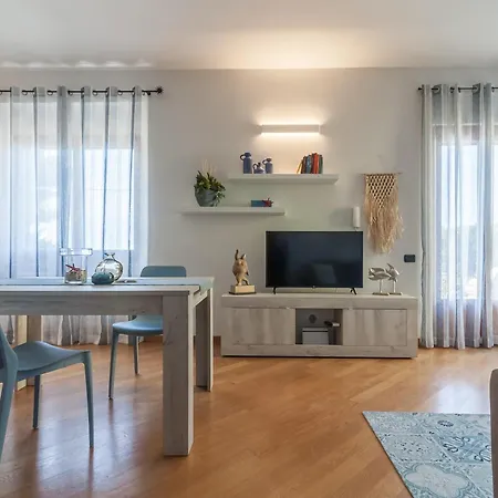 Stella Di Mare - Mytouristhome Lägenhet *